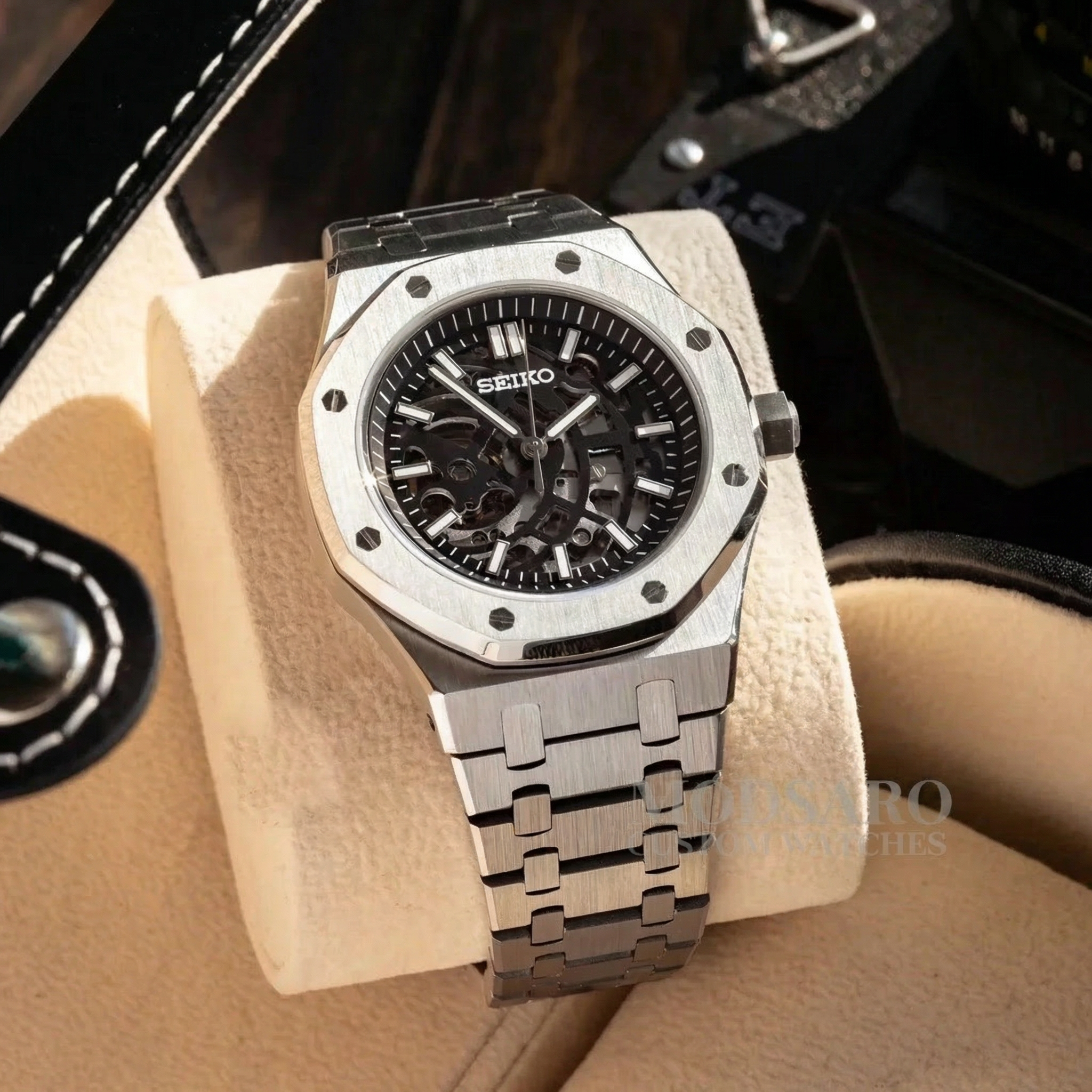 Royal Seikoak︱Skeleton